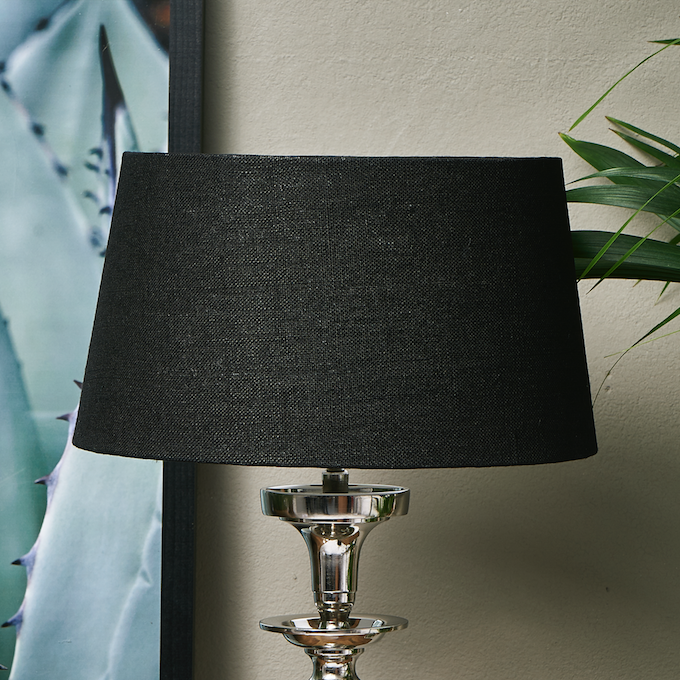 Loveable Linen Lshade black 25x30