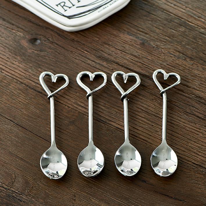 With Love.. Spoons 4pcs