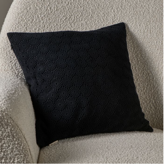 Chic Lace Pillow Cover 50x50
