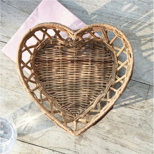 Rustic Rattan Lovely Bread Basket