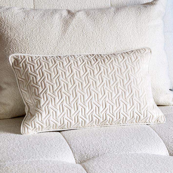 RM Corben Pillow Cover white 50x30