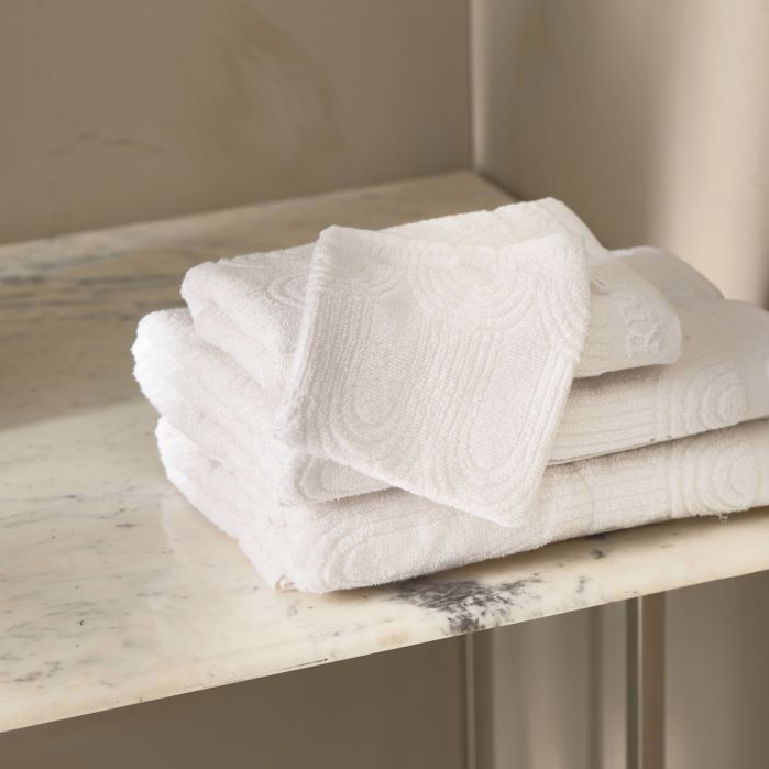 RM Classic Bow Bath Towel wh 140x70 - 1